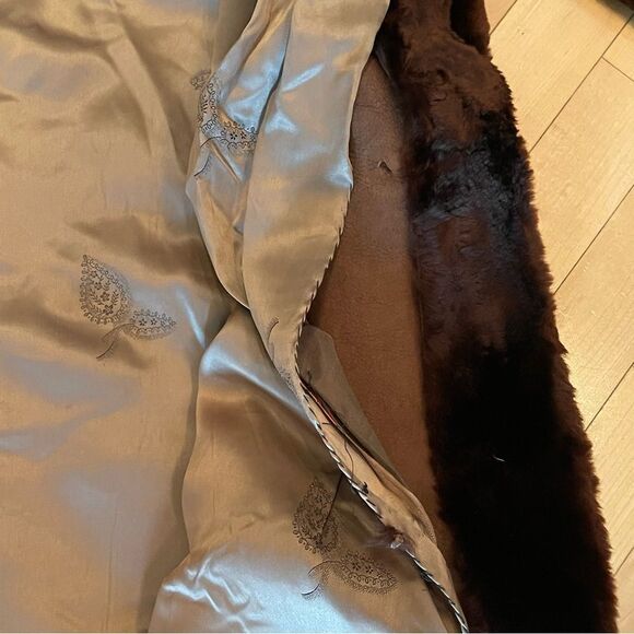Vintage seal fur coat - Picture 5 of 10